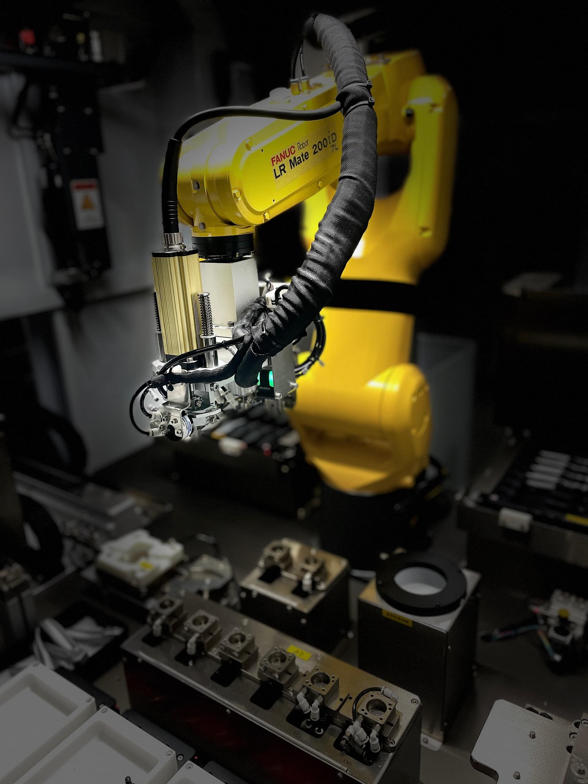 Precise machine vision system