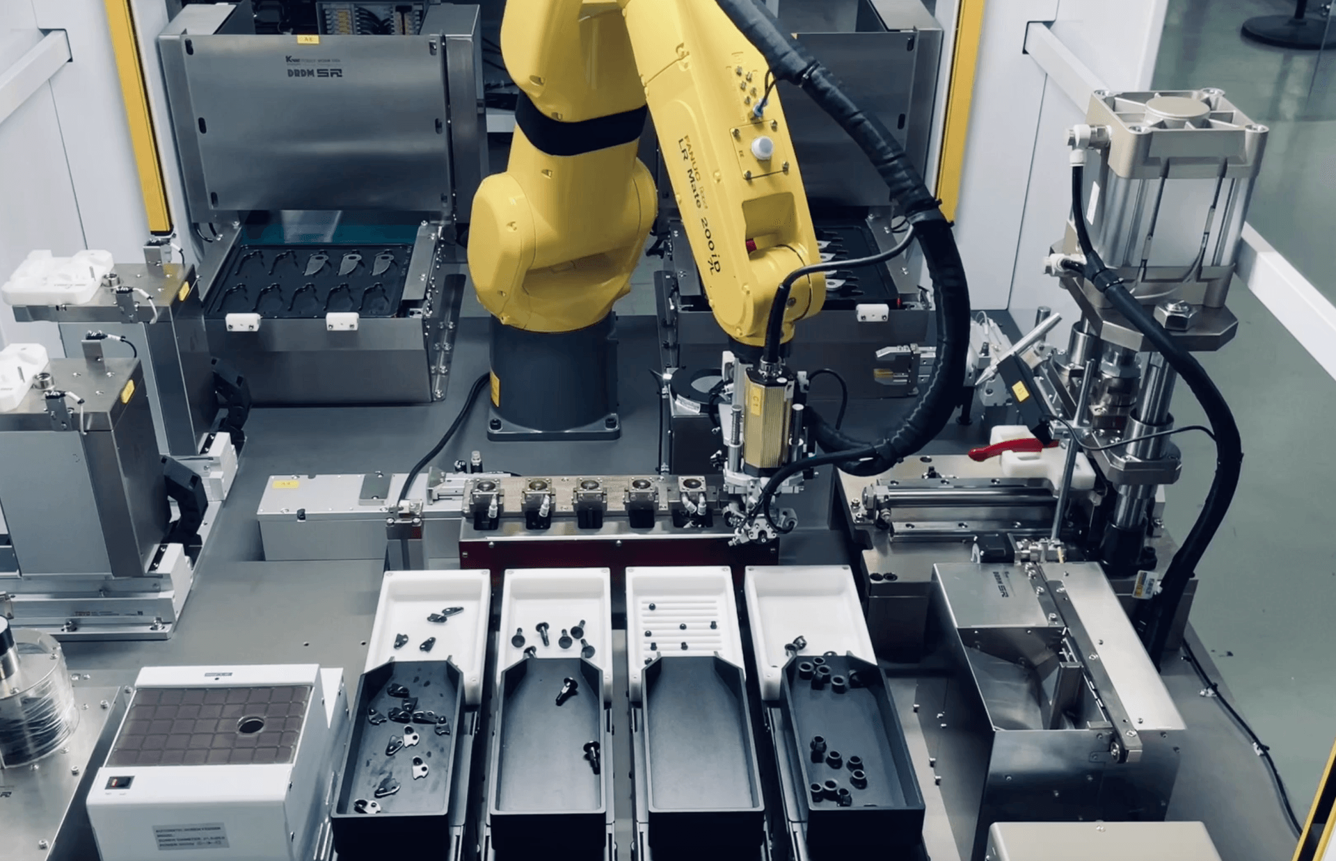 Precise machine vision system