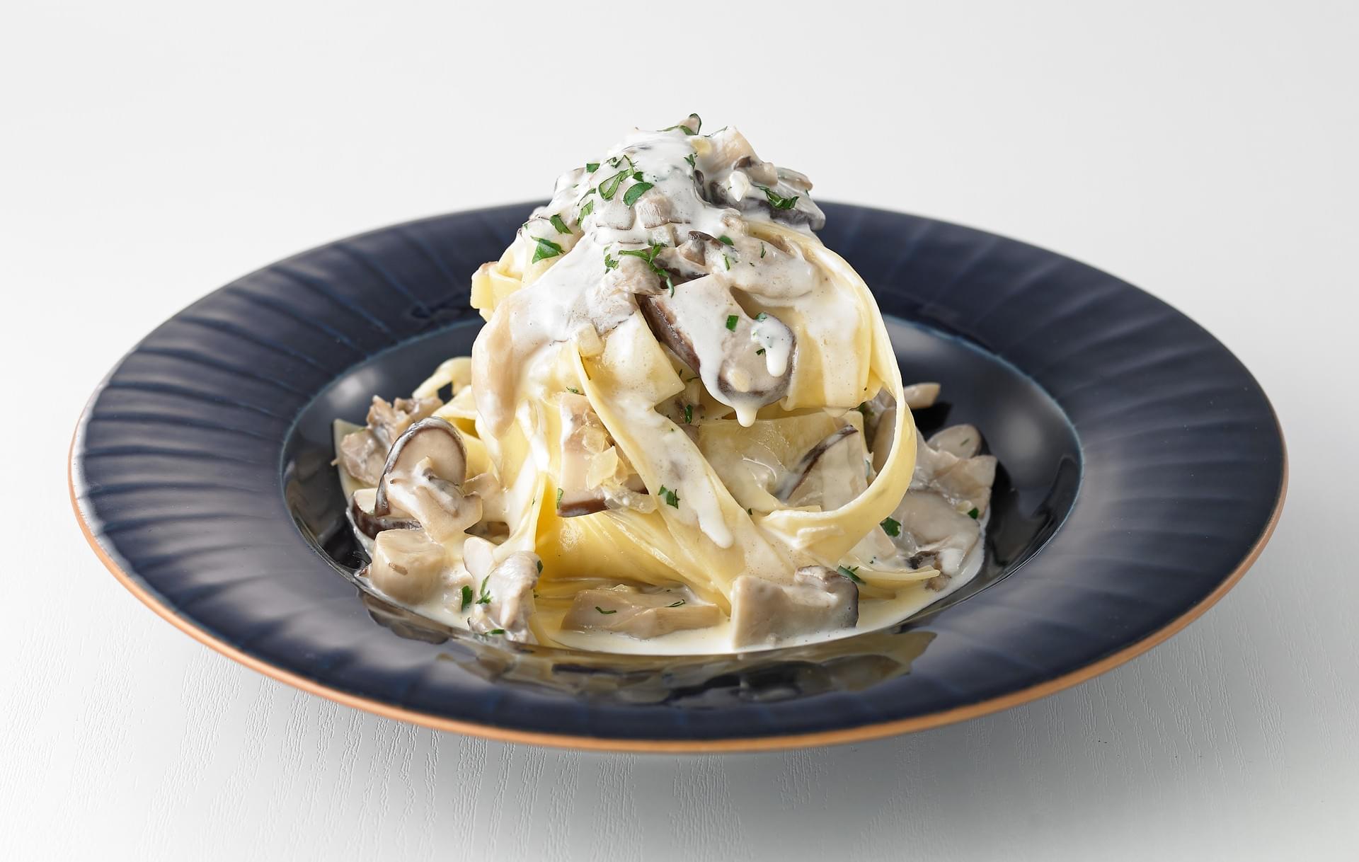 PASTA＋（パスタピュ Pasta più)