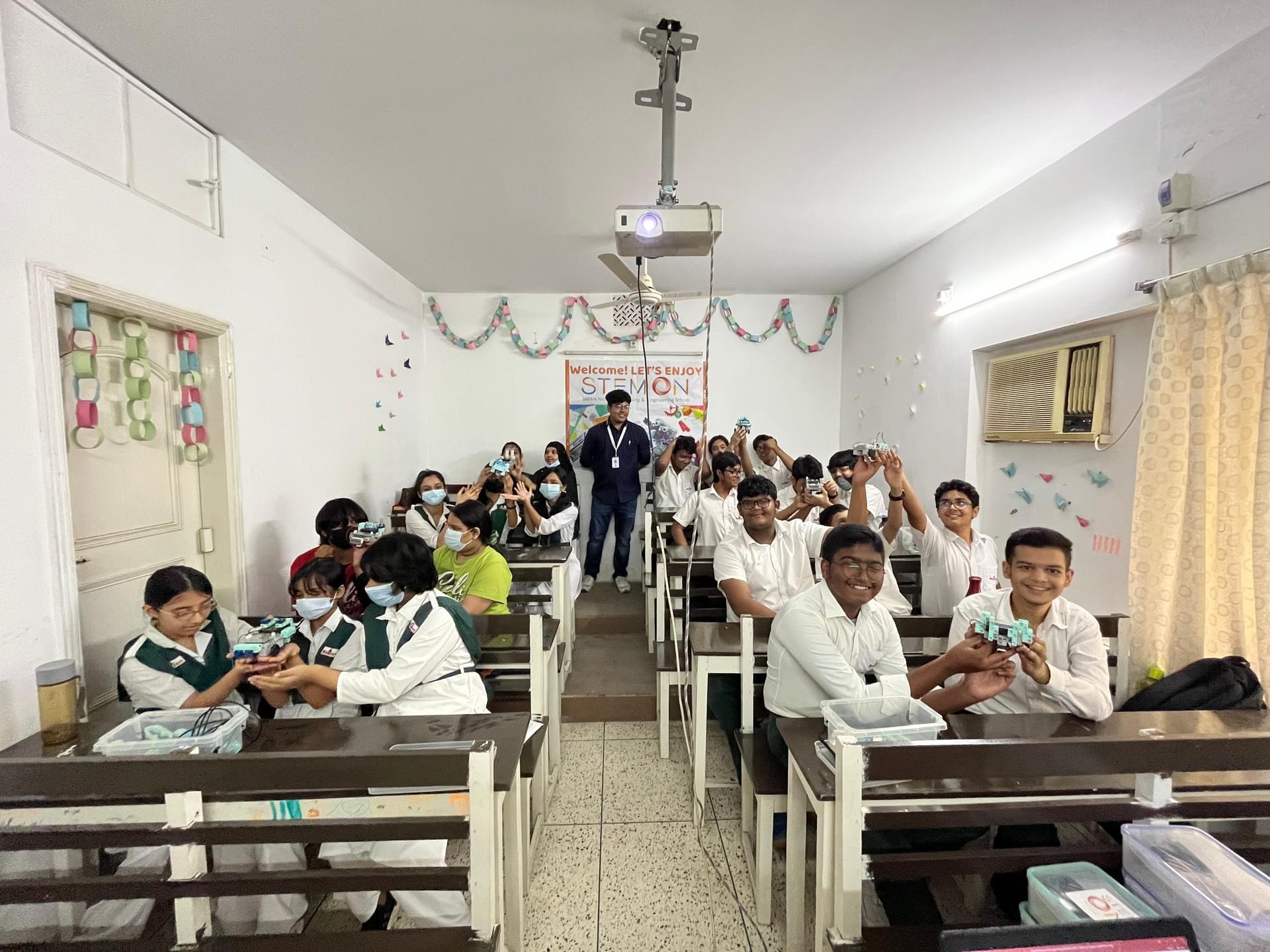 For Schools - Stemon Bangladesh
