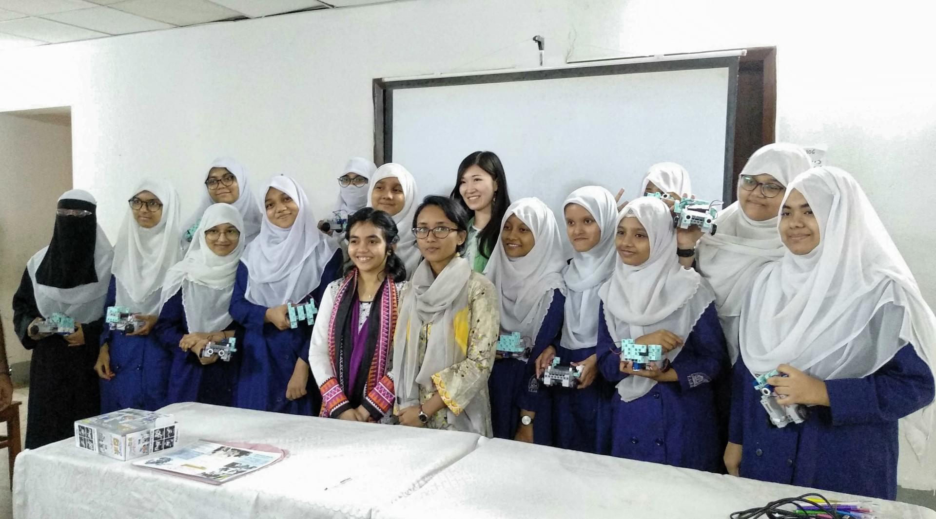 For Schools - Stemon Bangladesh
