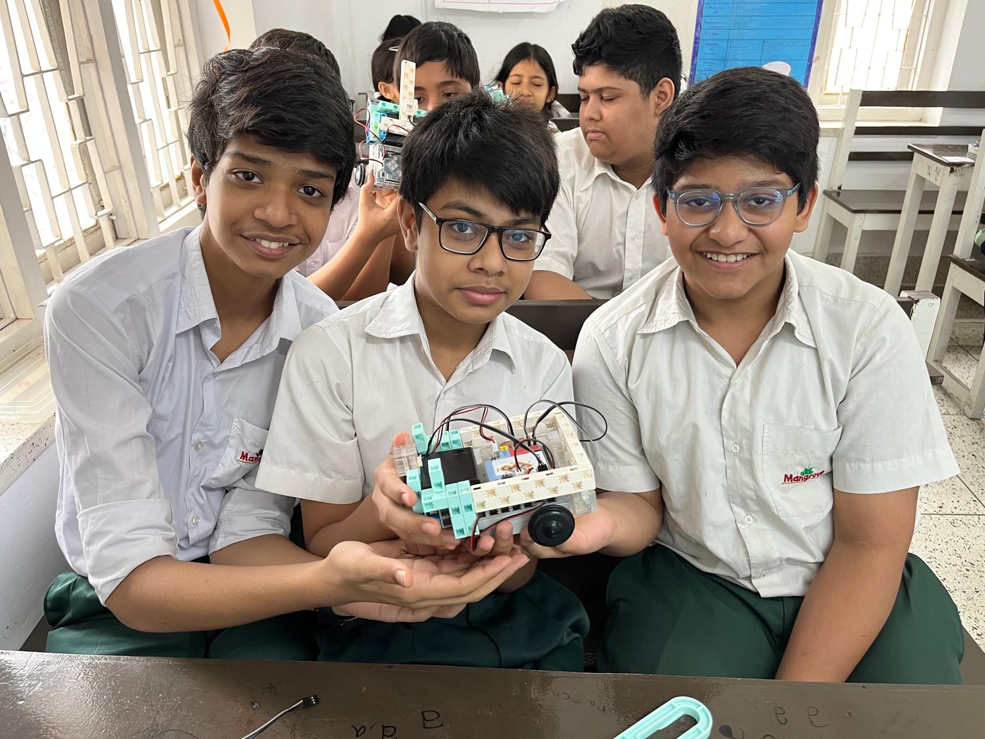 For Schools - Stemon Bangladesh