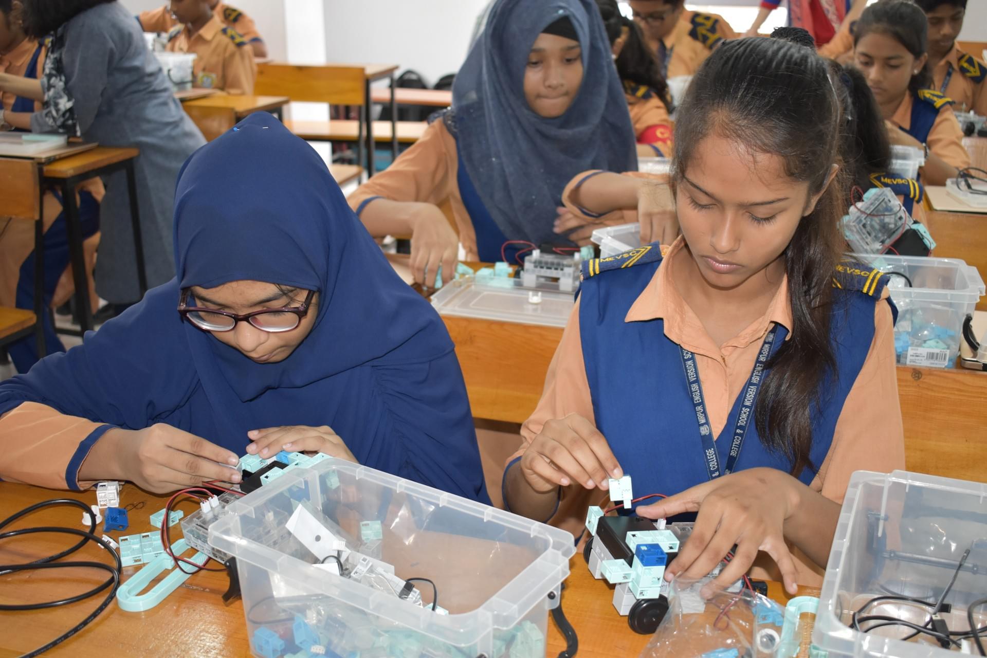 For Schools - Stemon Bangladesh
