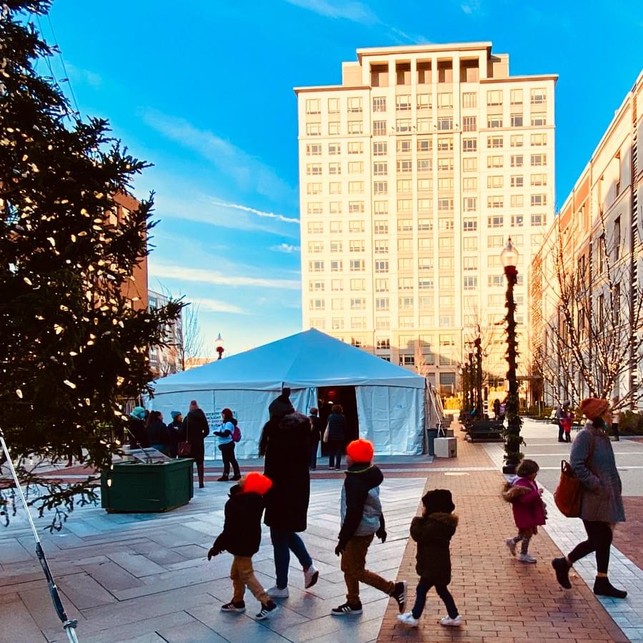 Quincy's Kilroy Square Farmers and Artisans Market