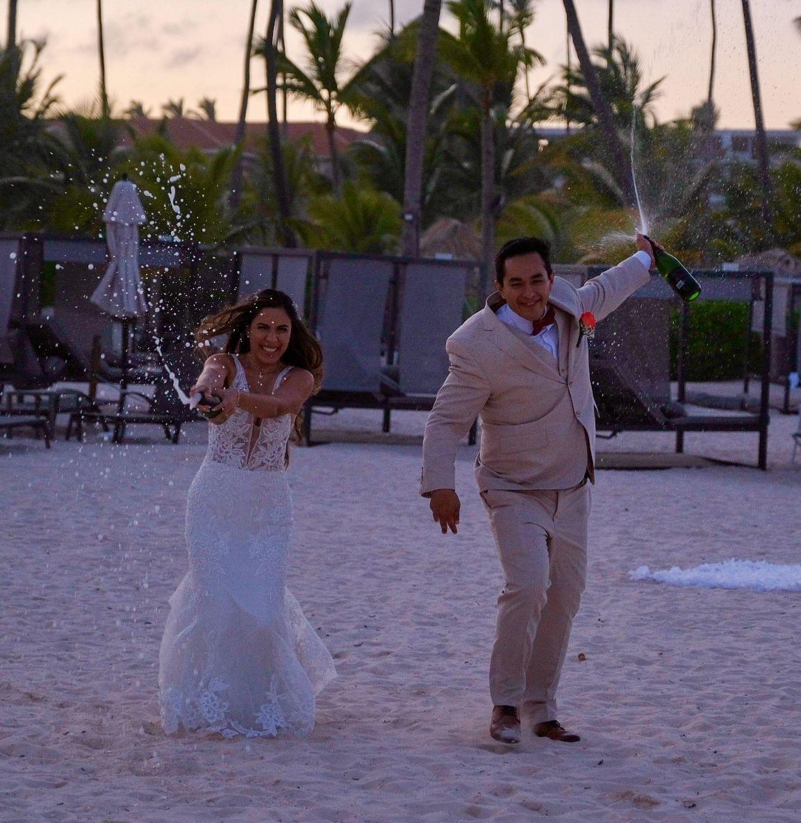 Servicios ⋆ Weddings Officiants Cowell. Hands2Ministers, image size:1153x1184