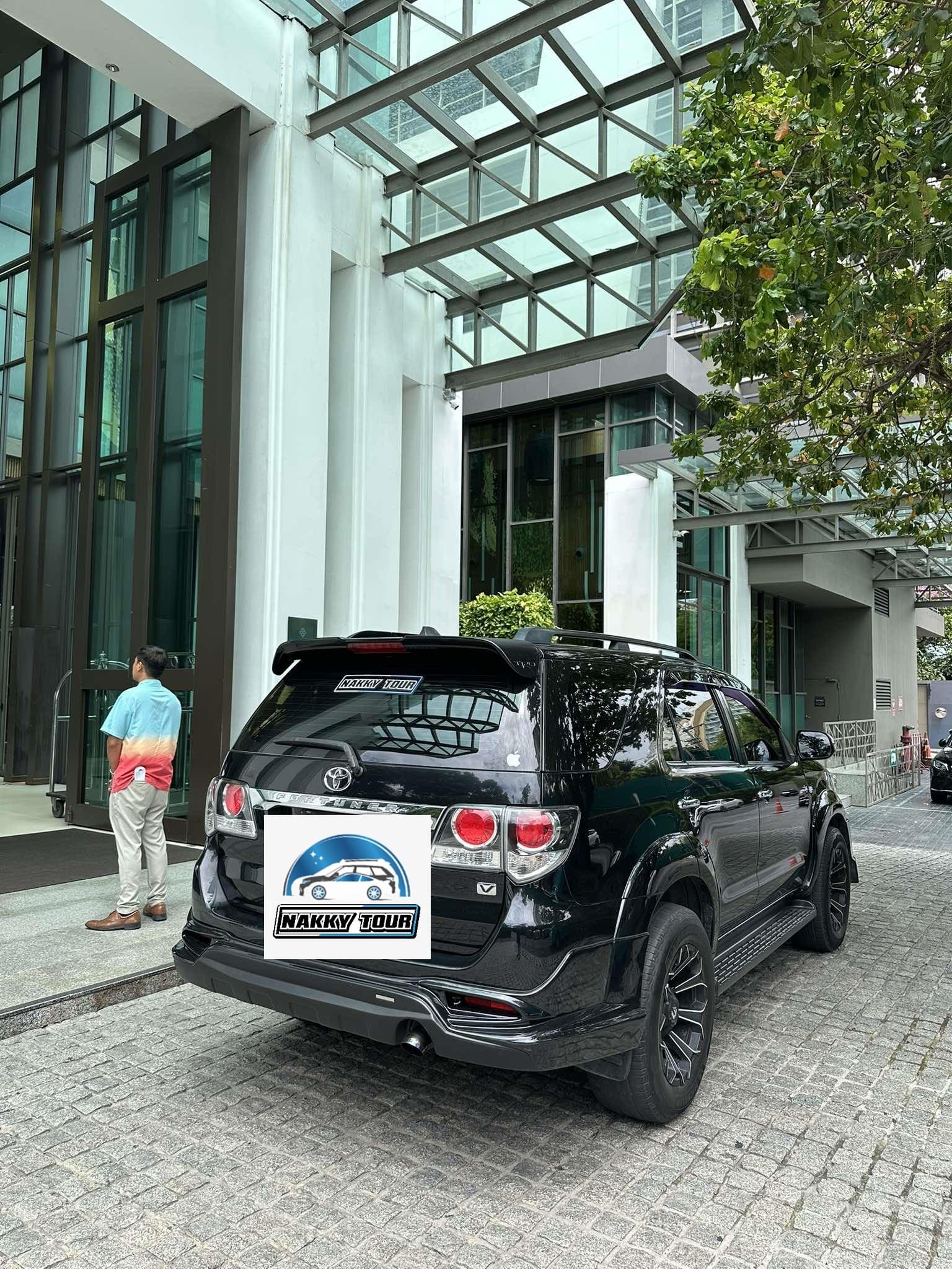 Nakky Tour 官方認證車尾標籤特寫 TRD