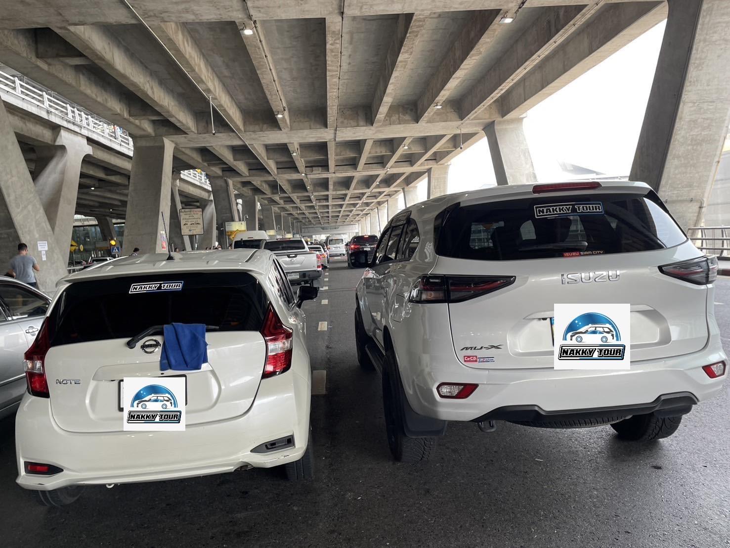 Nakky Tour ISUZU 車尾官方標籤細節