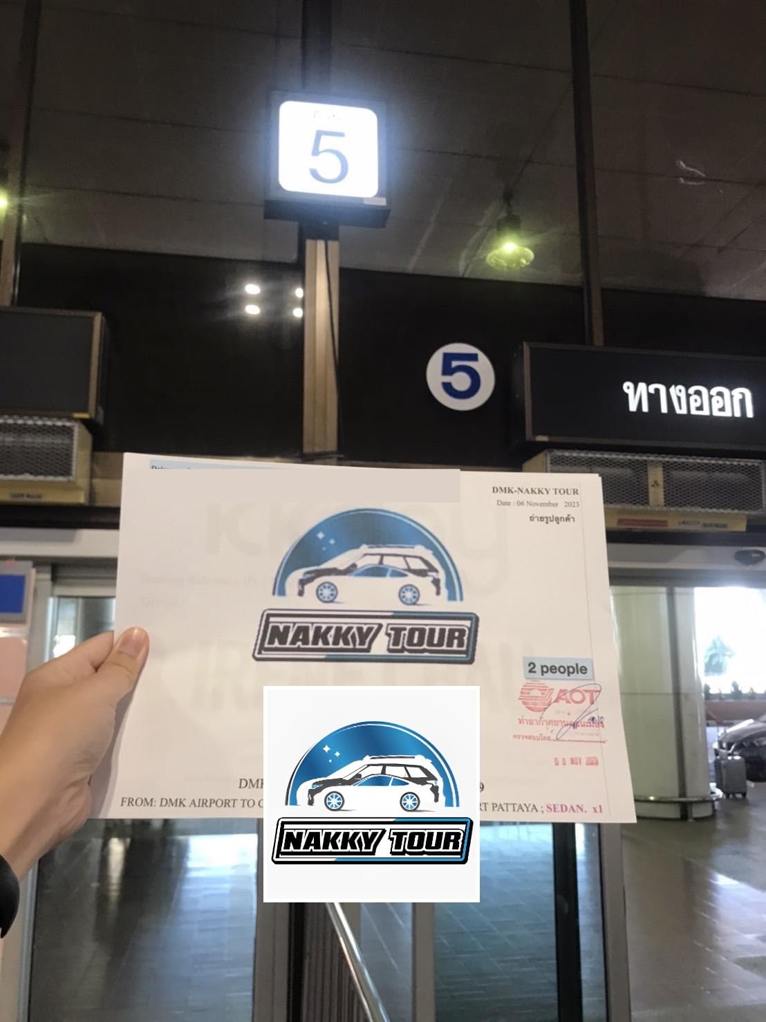 Nakky Tour Meet and Greet Name Board Representative Service at DMK T1 Gate 5