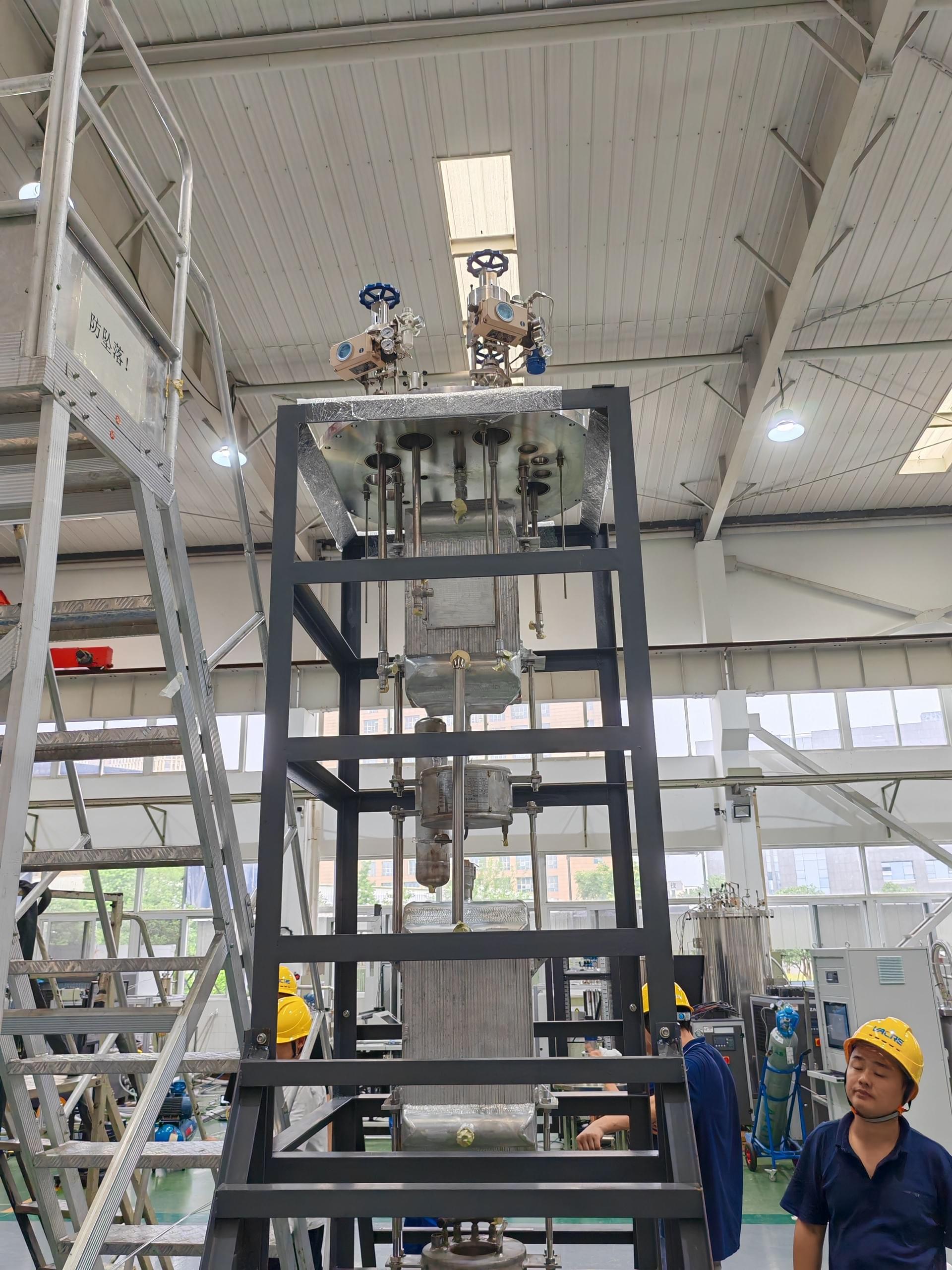 Helium Refining Liquefied Helium - Centuryval