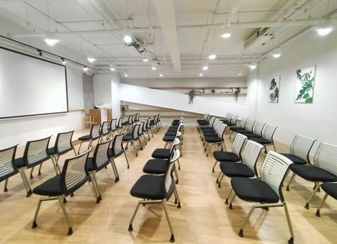 思博客高雄會議教室B教室實景