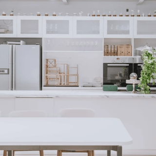 品味街趣高雄包廂餐廳的美食，融合創意與傳統口味，每一道菜都是味蕾的盛宴。精選新鮮食材，搭配精心烹調，為您呈現一場美食的藝術之旅。讓您在私密包廂中，享受無與倫比的用餐體驗，帶來愉悅的味覺享受。