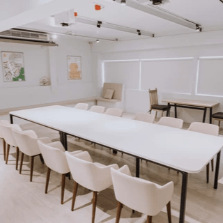 在高雄尋找獨特包廂餐廳？街趣高雄擁有溫馨包廂，提供美味佳餚與舒適用餐環境，適合各種聚會場合。立即預訂，共享愉悅用餐時光！