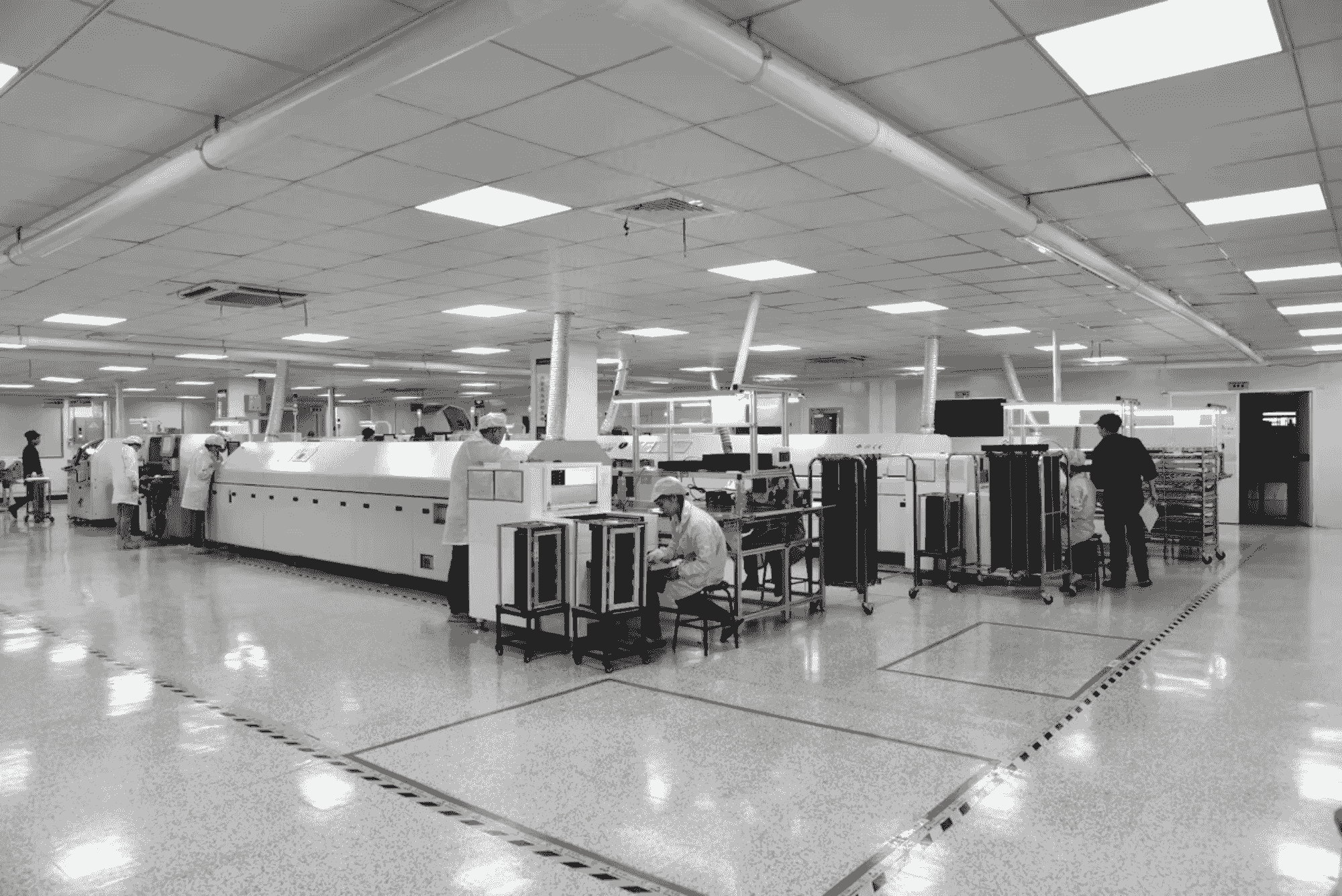 Efficient inline cleaning machine used in PCB manufacturing