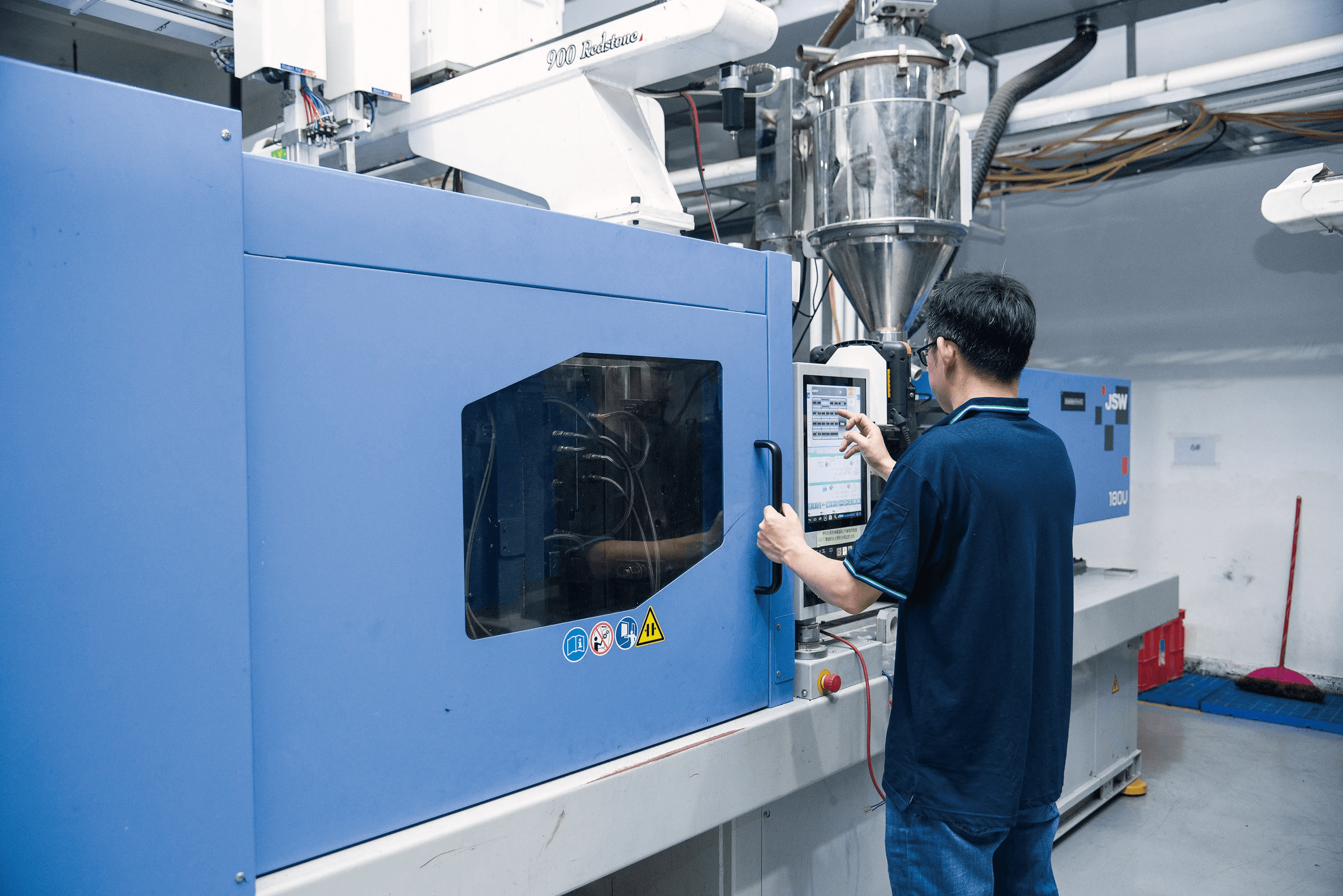 submarine gate injection molding overview submarine gate injection molding overview