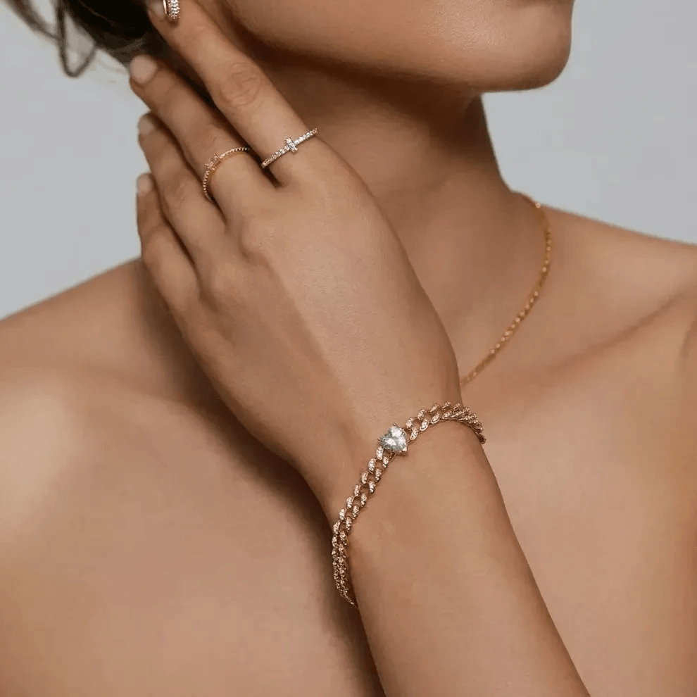 Exquisite Diamond Heart Charm Bracelet adding elegance Exquisite Diamond Heart Charm Bracelet adding elegance