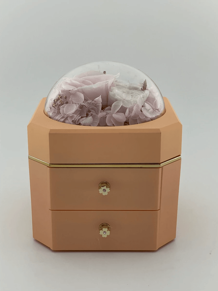 Beautiful preserved rose jewelry box showcasing floral elegance.