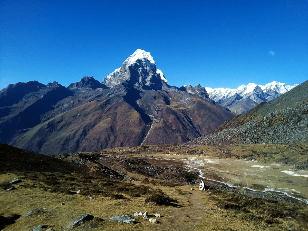 Stunning view showcasing mt everest routes on drive to base camp.