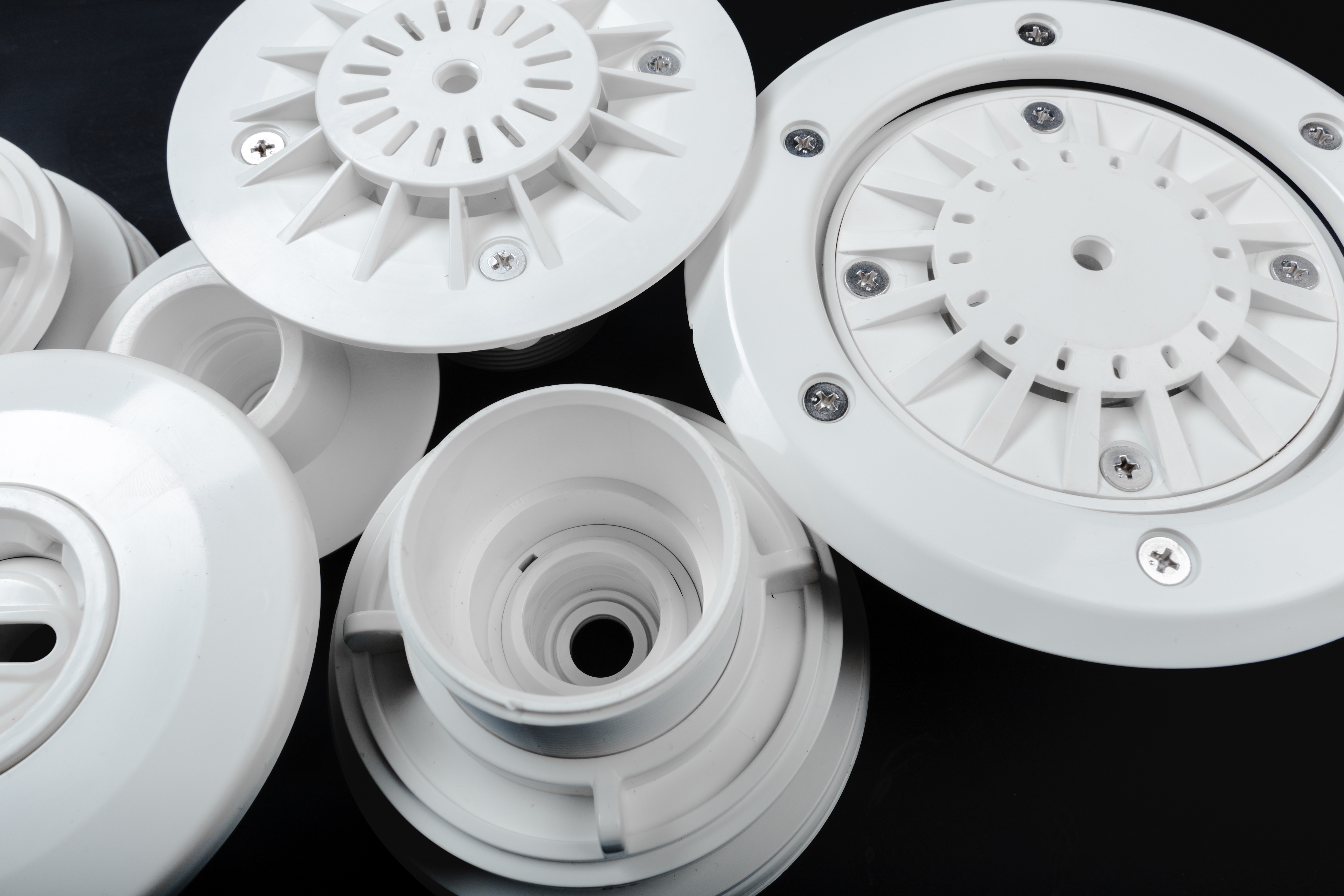 Understanding the differences between various plastic materials Understanding the differences between various plastic materials