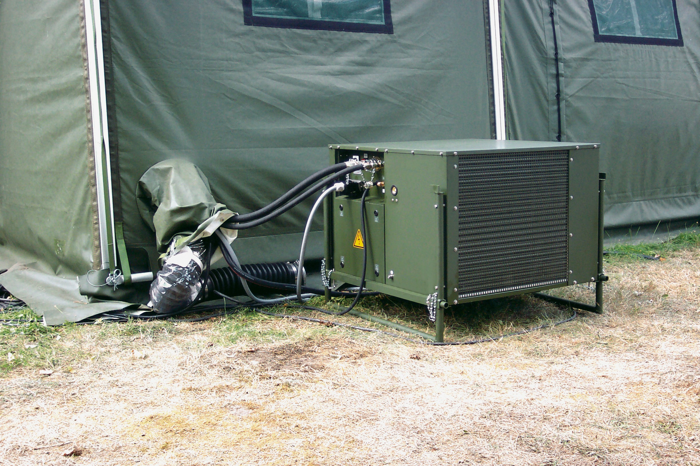 How do portable ac units work in living room How do portable ac units work in living room