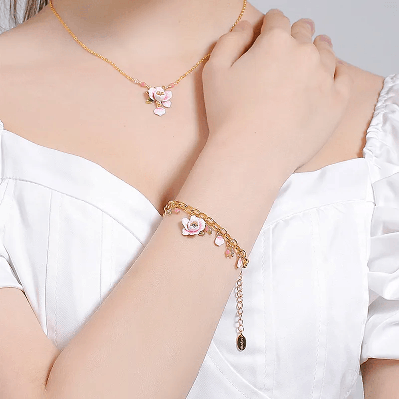 Beautiful flower bracelet showcasing intricate design Beautiful flower bracelet showcasing intricate design