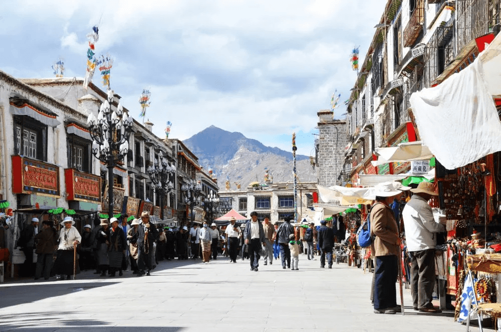 Barkhor Street offers vibrant shopping experiences.