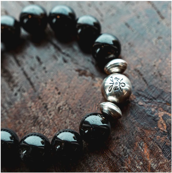 tibetan bracelet meaning represented by colorful designs
