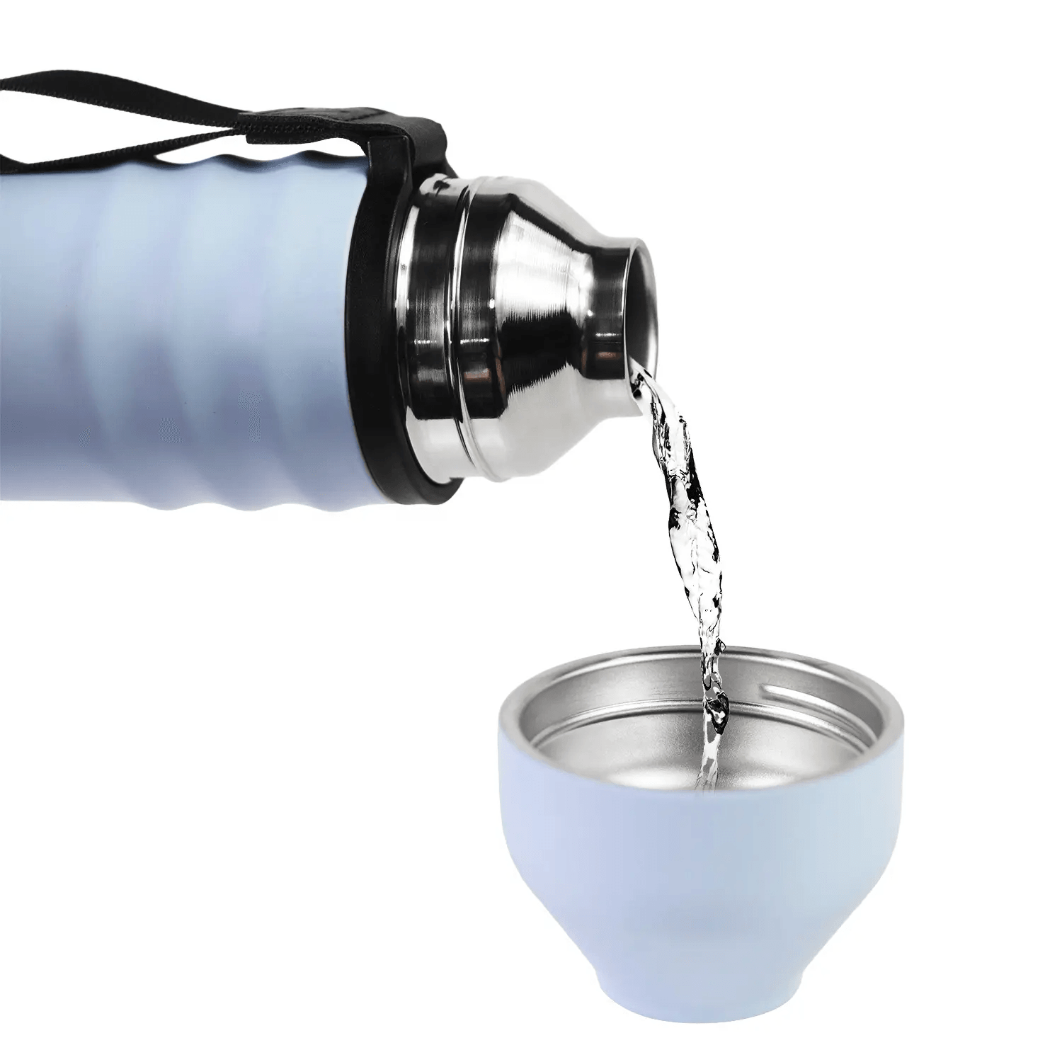 Boiling water in stainless steel bottle